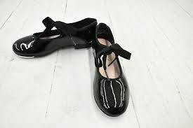 Capezio N625C Jr. Tyette Consignment tap shoe Size 13, Black Patent. Appearance is 7/10