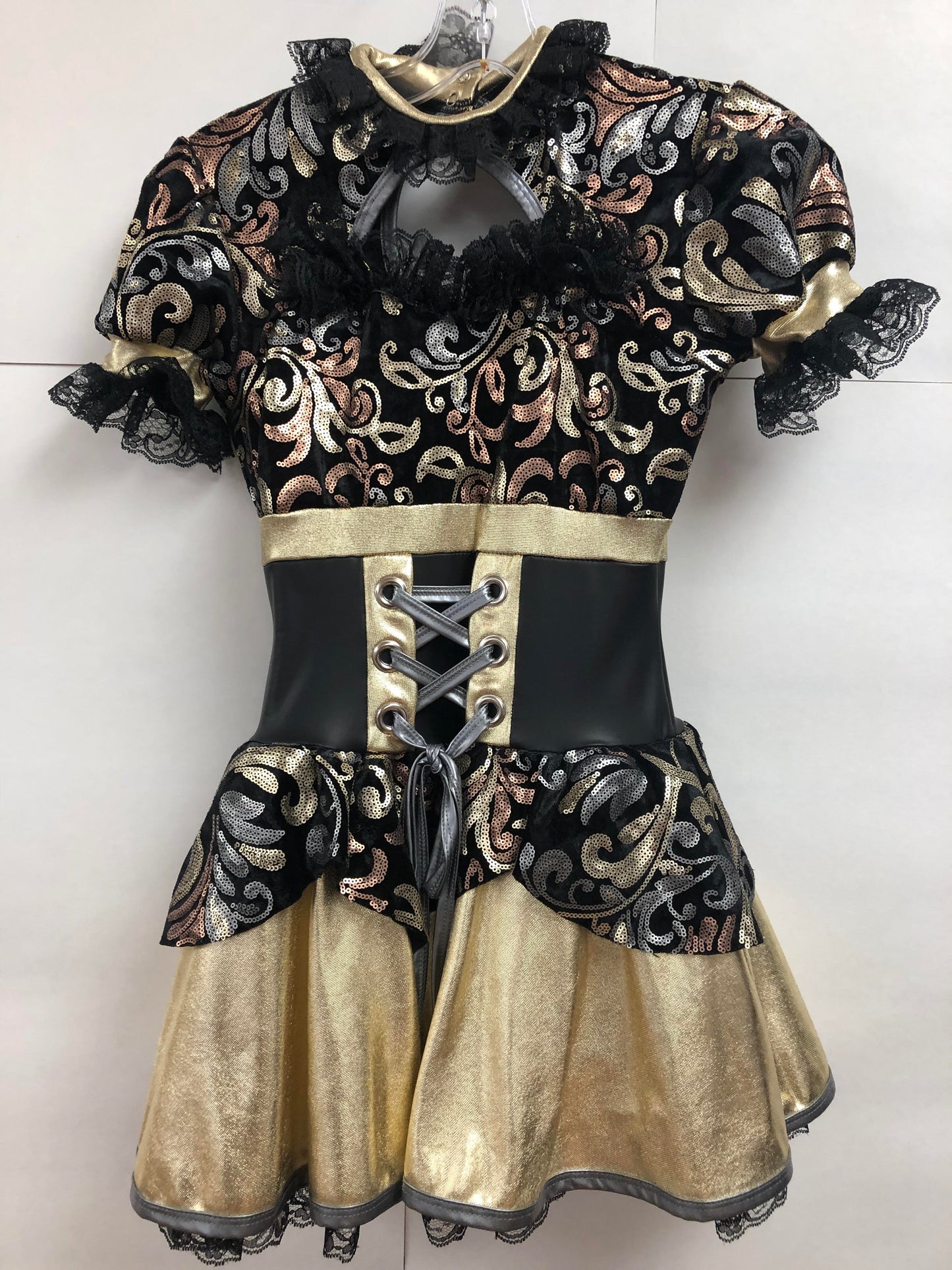 "Steam Punk" Inspired costume perfect for your next feature performance. Consignment Costume, Appearance is a 9.5/10